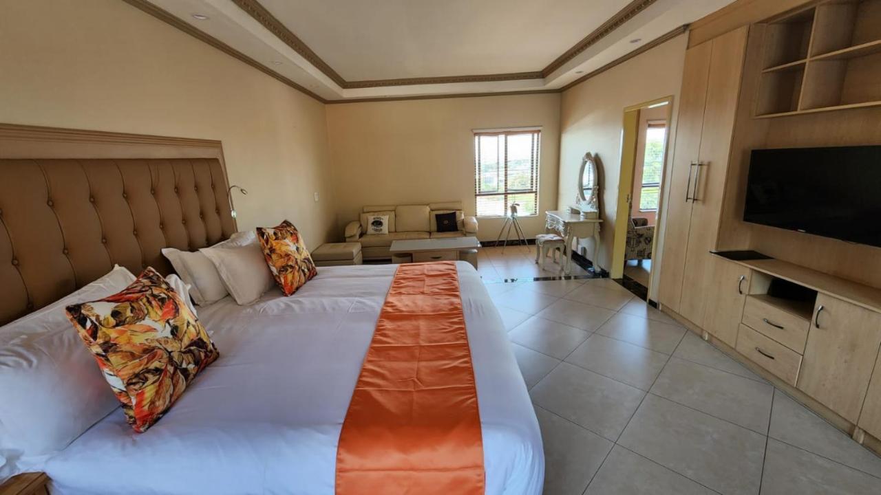 Lilypark Lodge Rustenburg Exterior foto